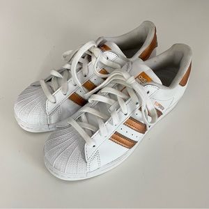 Adidas leather superstar white and copper sneakers